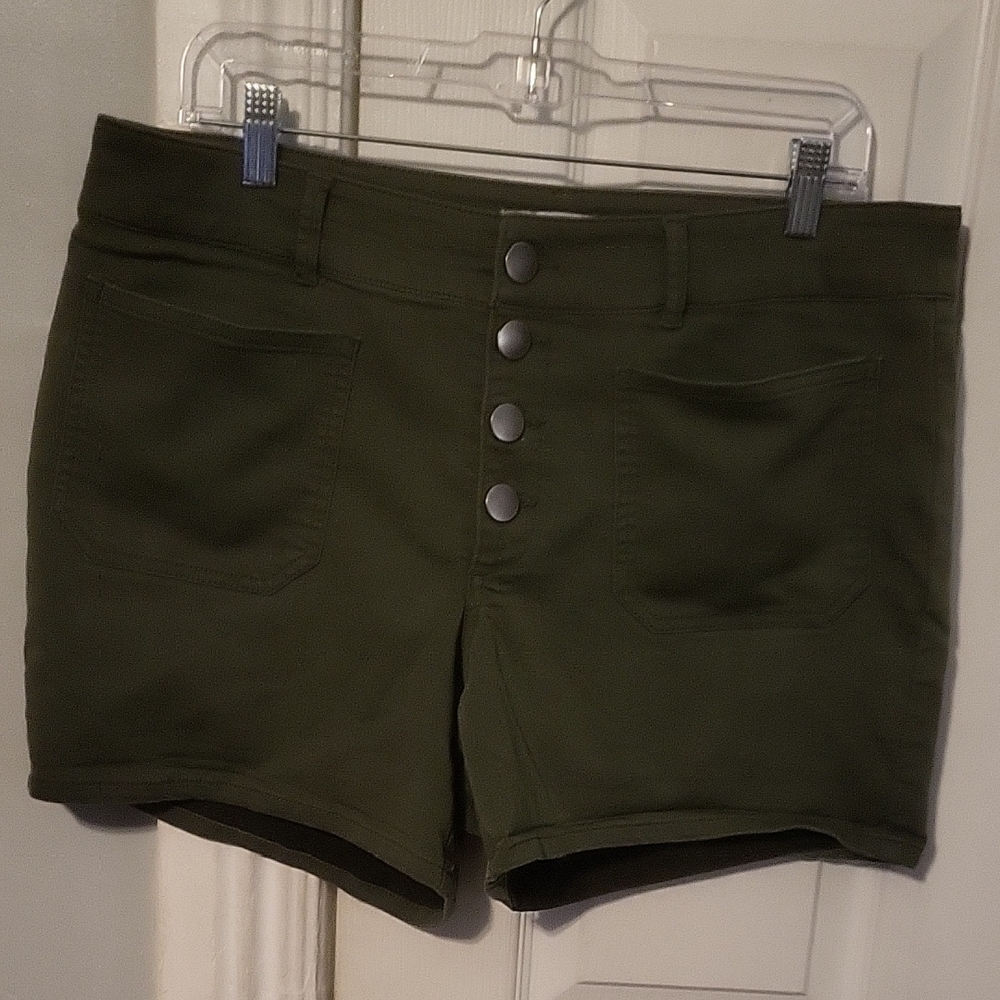 Meri Skye Olive Green Women's Shorts